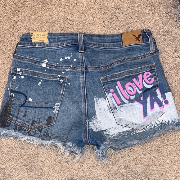 American Eagle Jean Shorts Women 6 Vintage High Rise Festival Raw Hems Graffiti - Picture 5 of 8